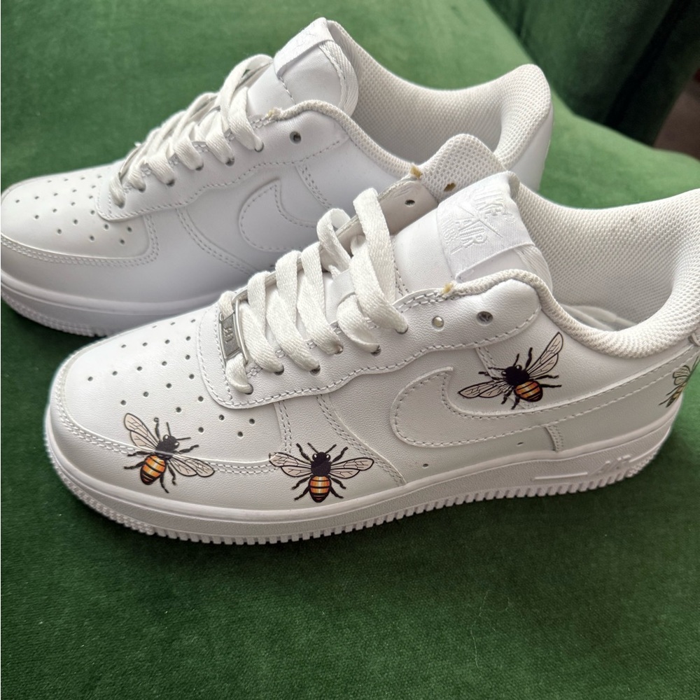 Women’s Nike White Bee Sneakers